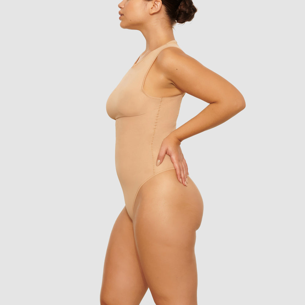 Scoop Neck Bra Skims JELLY SHEER CREW NECK Beige | 960RSMTHN