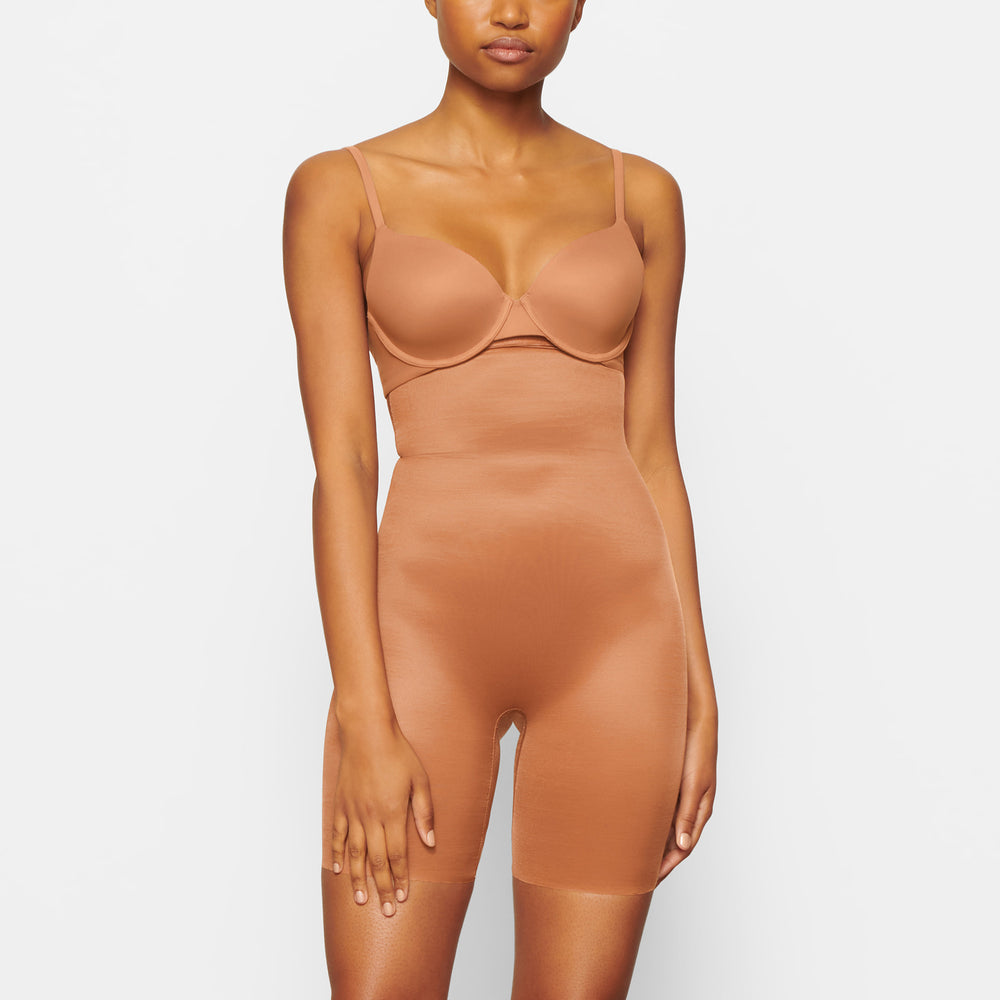 Short Skims BARELY THERE MID THIGH Abricot | 860NFURKC