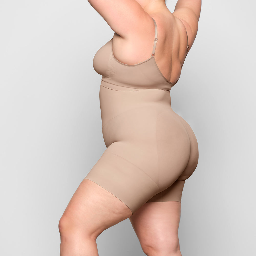 Short Skims BUTT ENHANCING Beige | 925NVWAGE