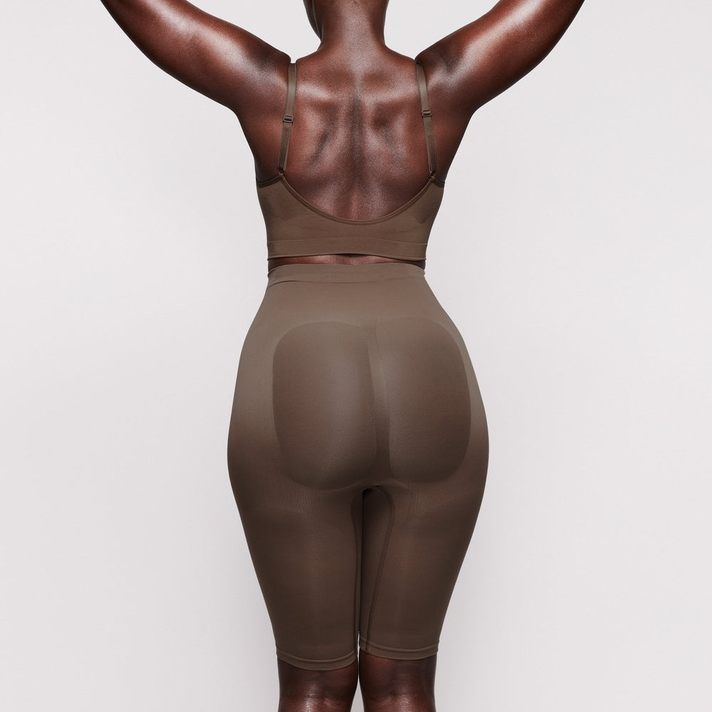 Short Skims SCULPTING ABOVE THE KNEE W/ OPEN GUSSET Abricot | 218XSWIUL