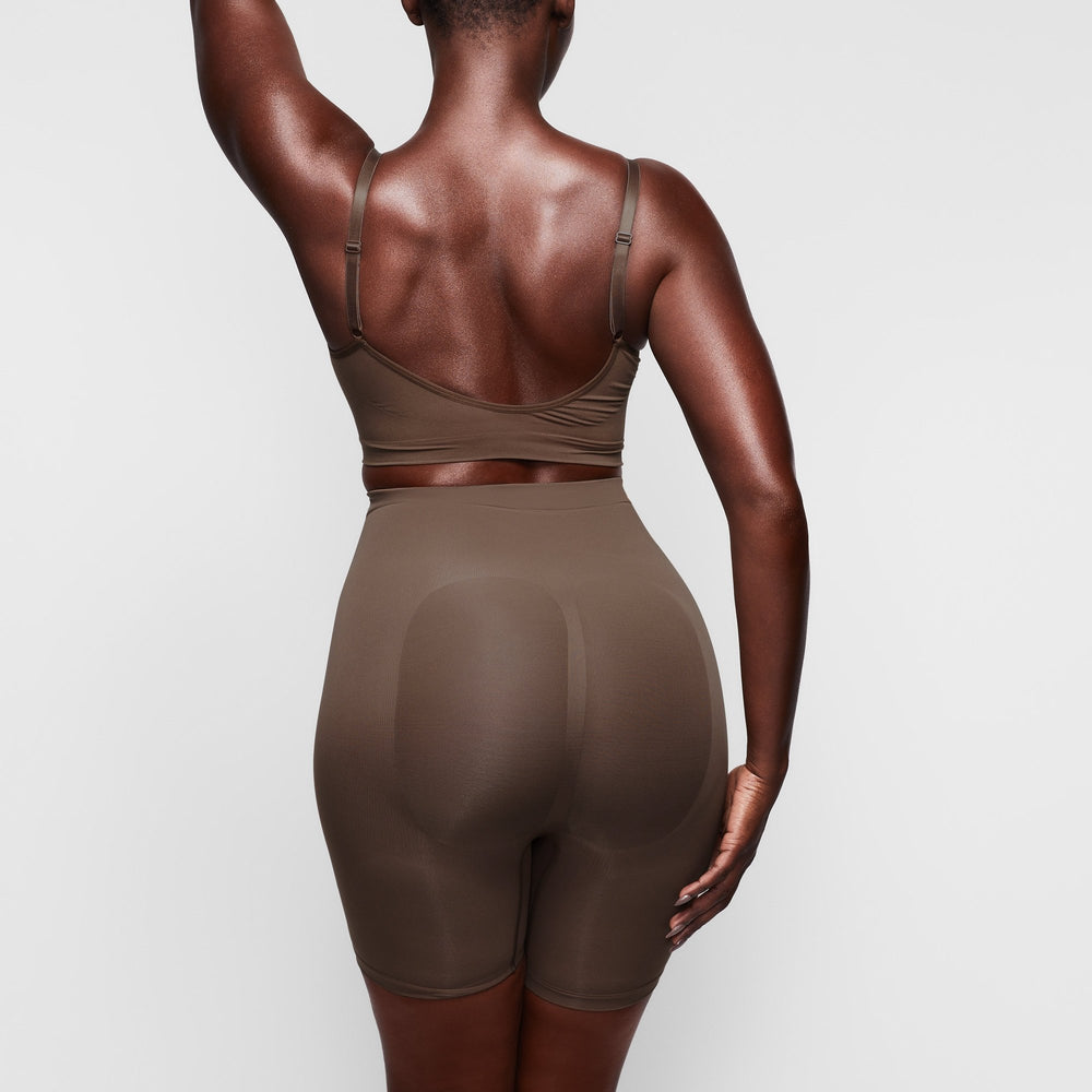 Short Skims SCULPTING MID THIGH W/ OPEN GUSSET Abricot | 246EDFXHU