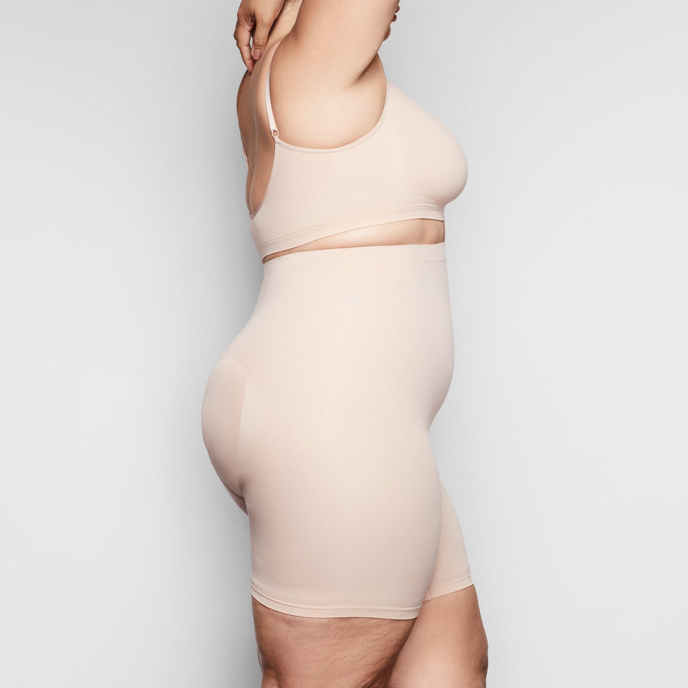 Short Skims SCULPTING MID THIGH W/ OPEN GUSSET Beige | 724FSIDOW