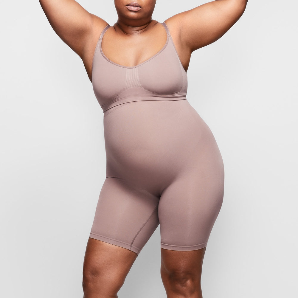 Short Skims SCULPTING MID THIGH W/ OPEN GUSSET Marron | 732LKRQTW