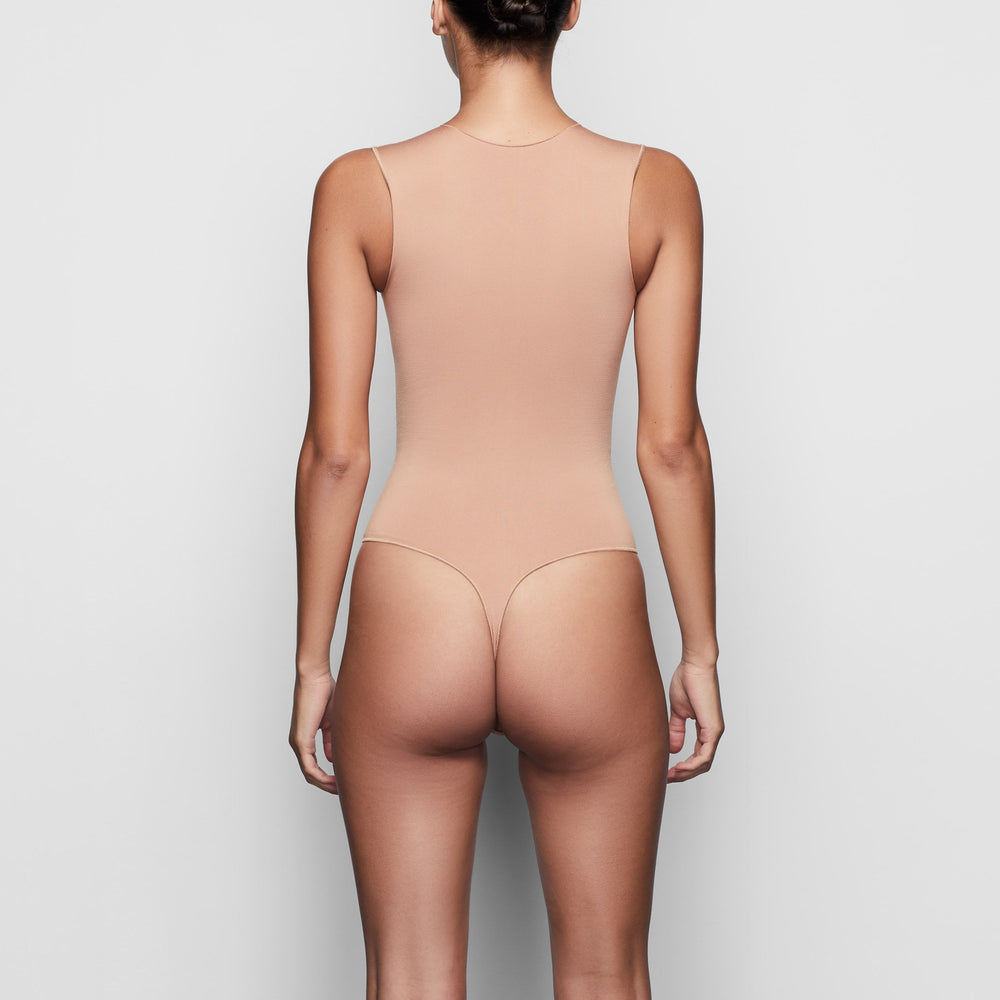 Sleeveless Bodysuit Skims ESSENTIAL CREW NECK Abricot | 358QLHNKI