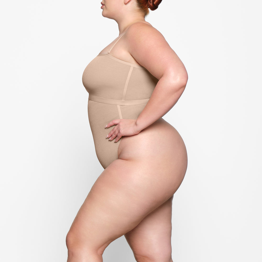 Soutien-Gorge Bandeau Skims SHEER SCULPT Beige | 610MDTCAO