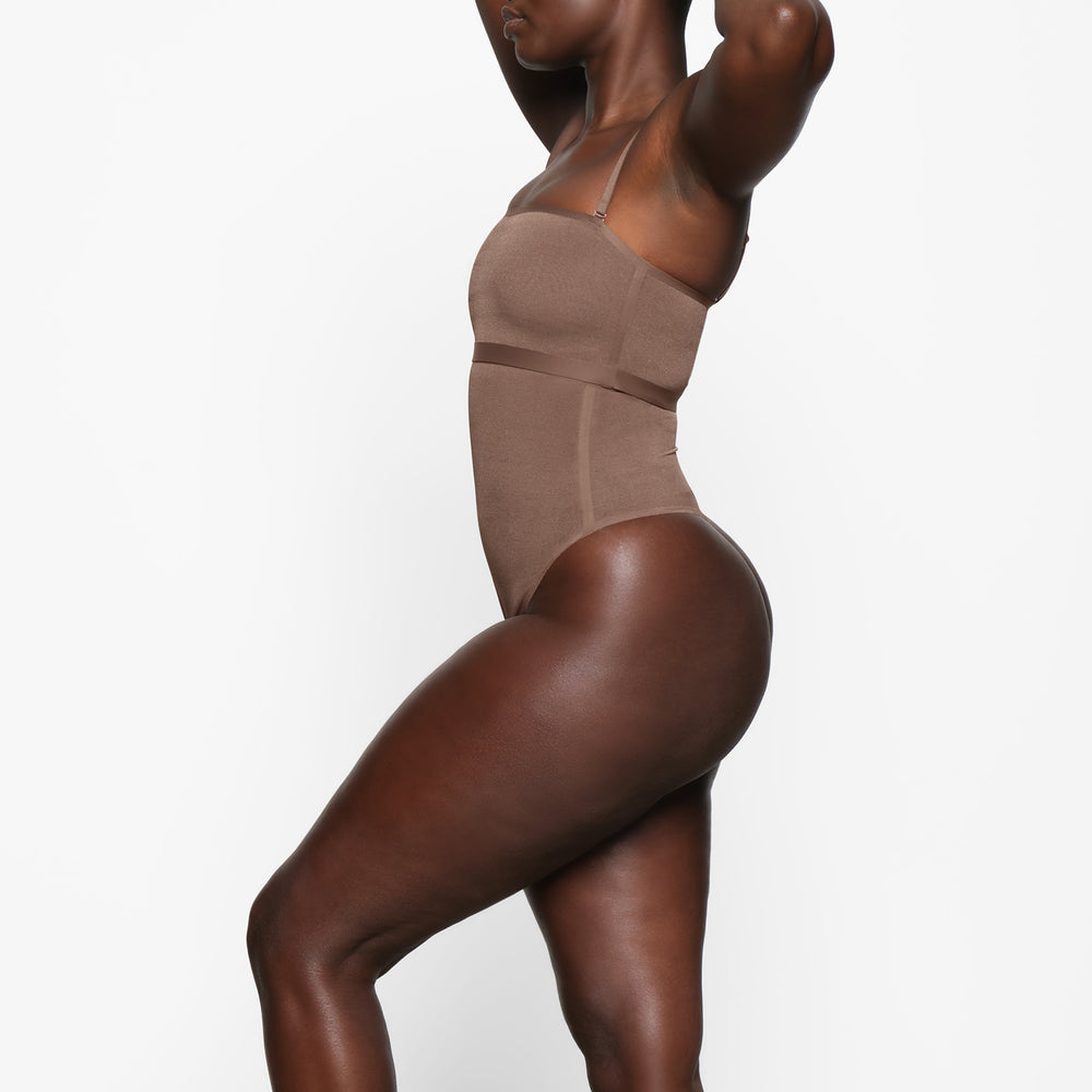 Soutien-Gorge Bandeau Skims SHEER SCULPT Marron | 802JUEYLO