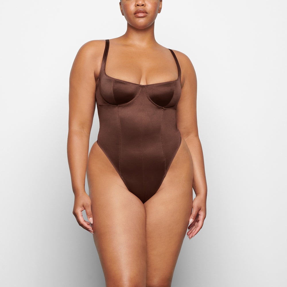 Stretch Satin Bodysuit Skims STRETCH SATIN Chocolat | 340YHSQPZ
