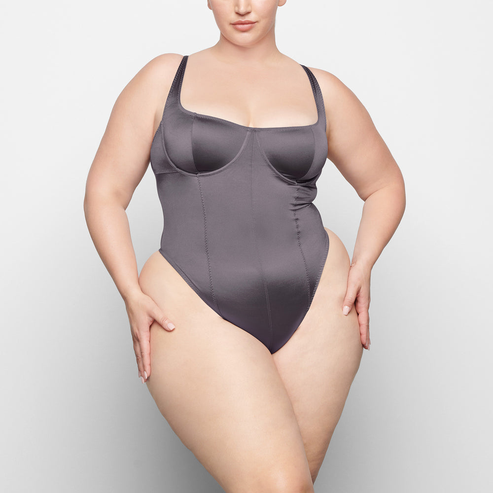 Stretch Satin Bodysuit Skims STRETCH SATIN Violette | 834FHYWUJ