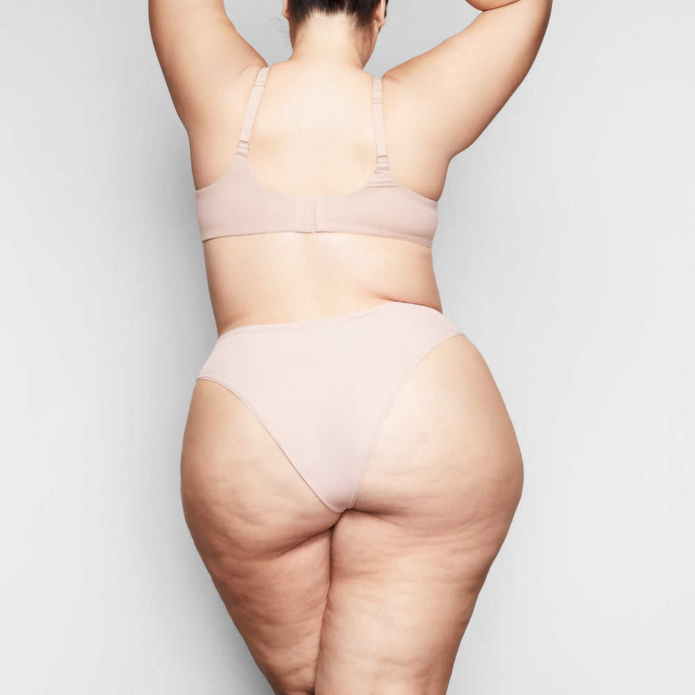 T-shirt Push Up Bra Skims FITS EVERYBODY Beige | 738LHEIVB
