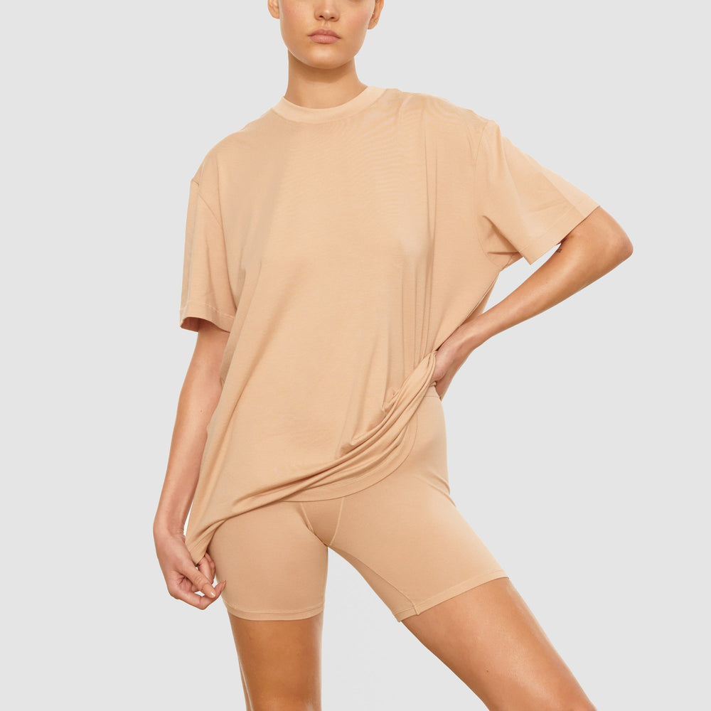 T-shirt Skims BOYFRIEND Beige | 157MPGRAL
