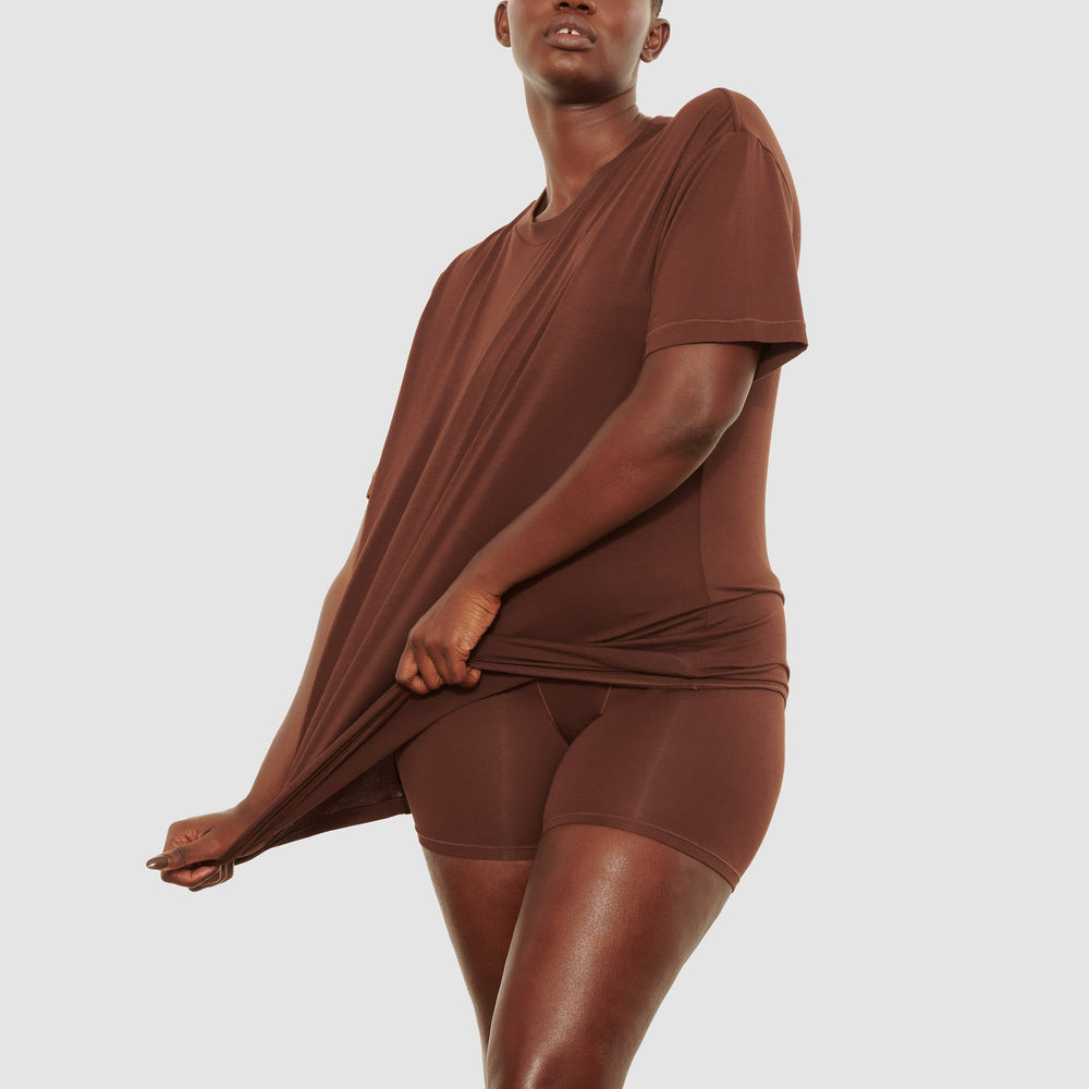 T-shirt Skims BOYFRIEND Chocolat | 481RLPWEU