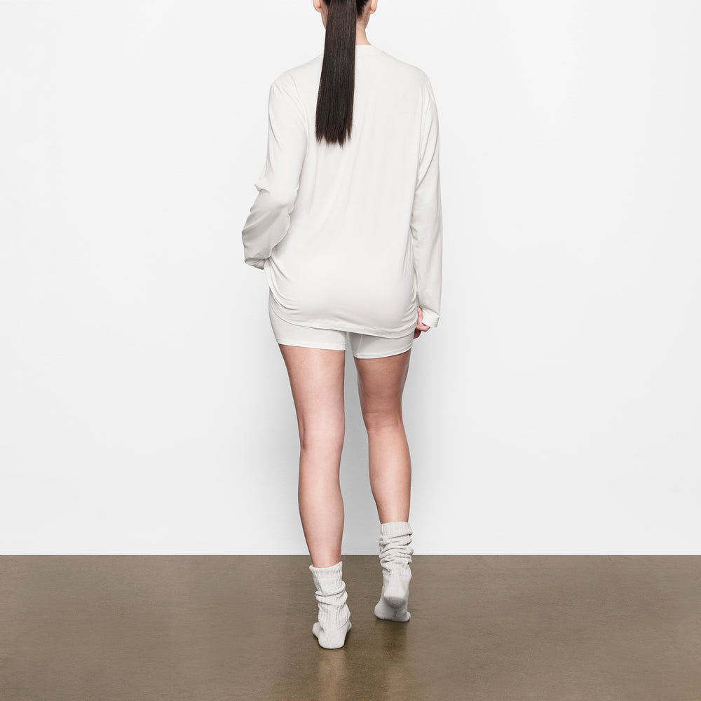 T-shirt Skims BOYFRIEND LONG SLEEVE Blanche | 185GFRJCE