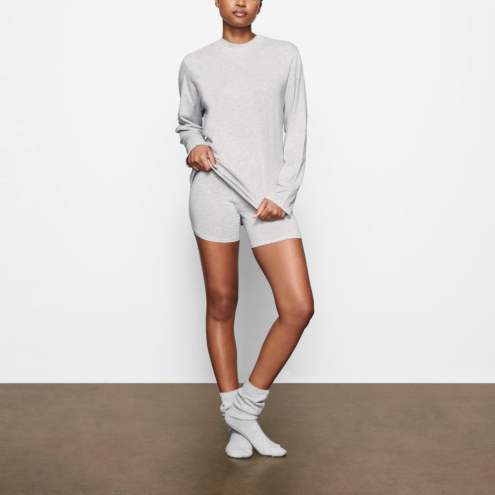 T-shirt Skims BOYFRIEND LONG SLEEVE Grise Clair | 640ANSOVX