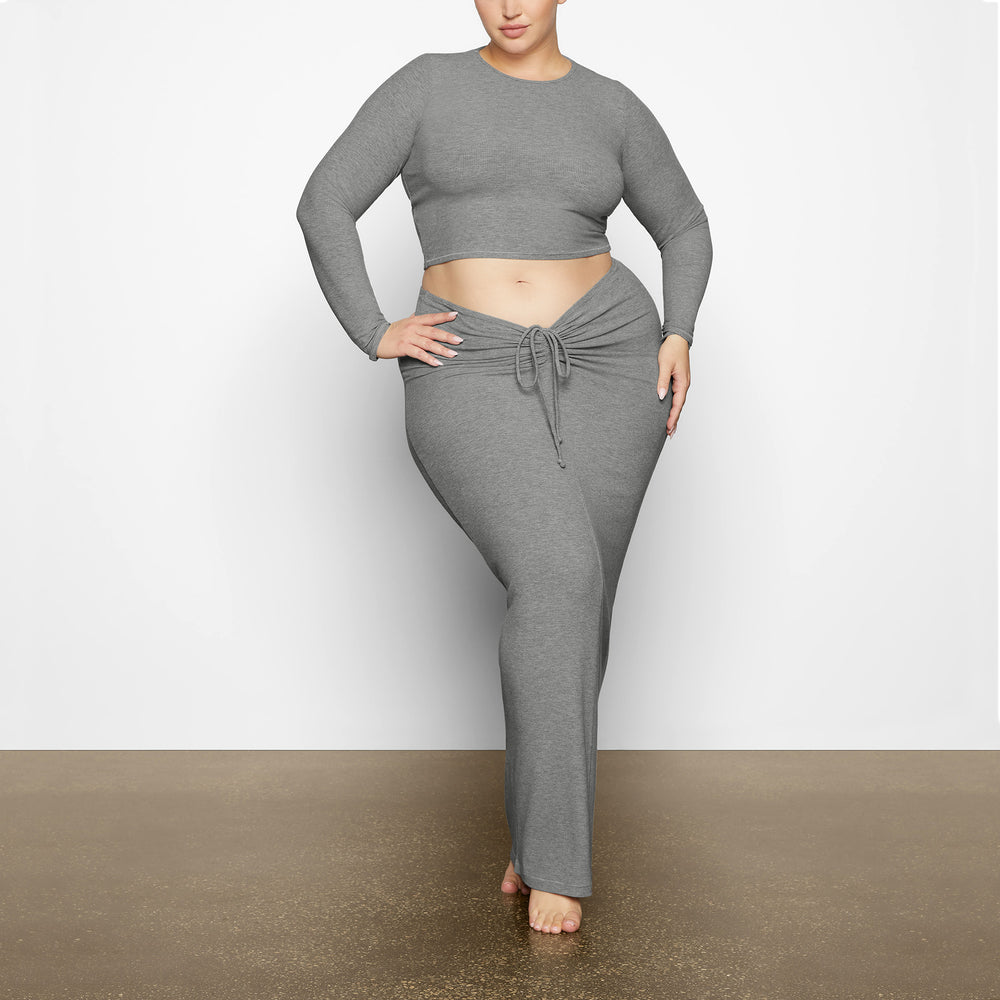 T-shirt Skims SOFT LOUNGE LONG SLEEVE CROP TOP Grise | 569DLQPRG