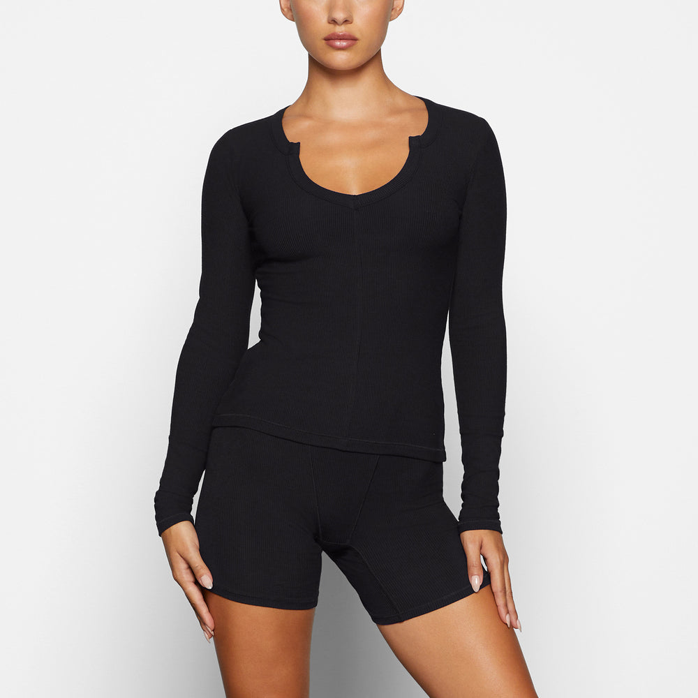 T-shirt Skims SOFT LOUNGE SPLIT NECK LONG SLEEVE Noir | 519MAKVCZ