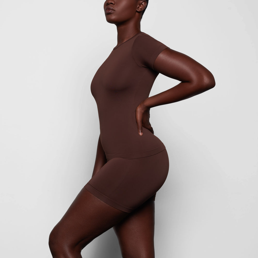 T-shirt Skims SOFT SMOOTHING Chocolat | 123VZGLSK