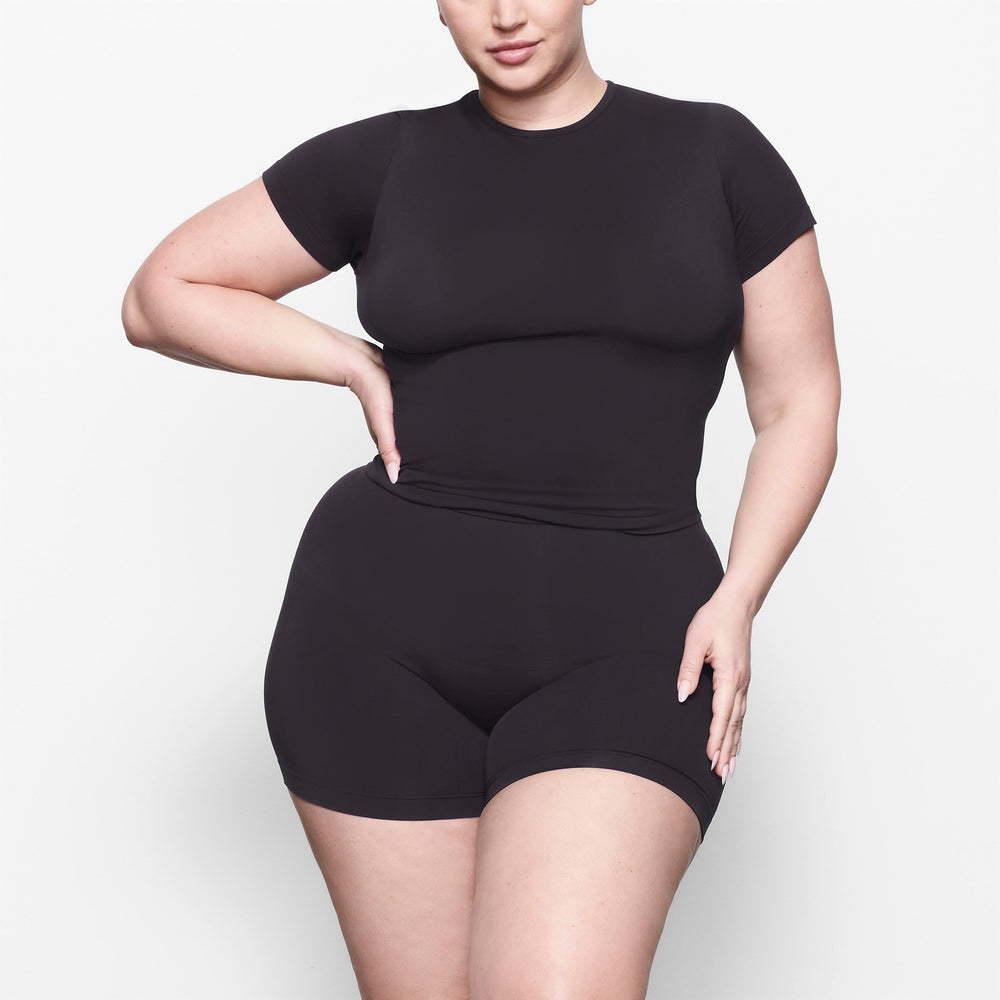 T-shirt Skims SOFT SMOOTHING Noir | 498UKZDSP