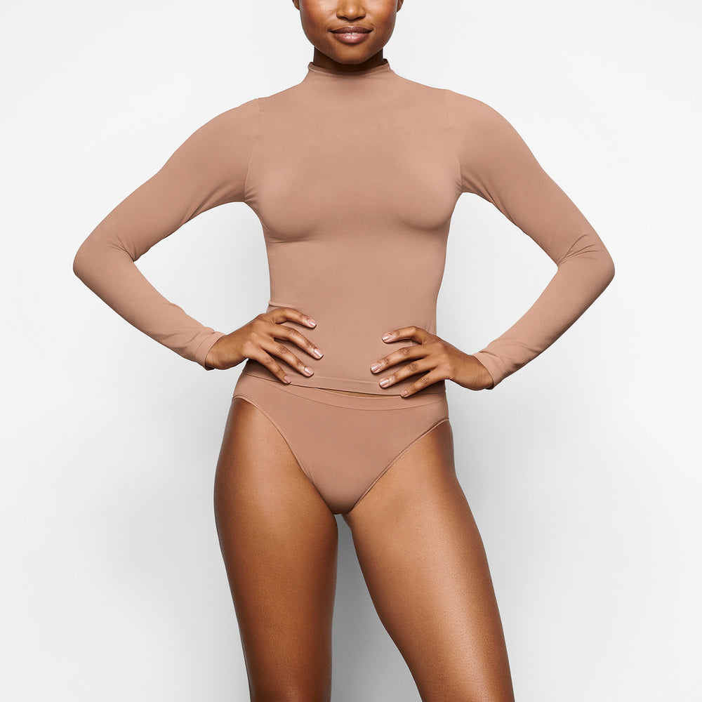 T-shirt Skims SOFT SMOOTHING TURTLENECK TOP Abricot | 130OIVKUP