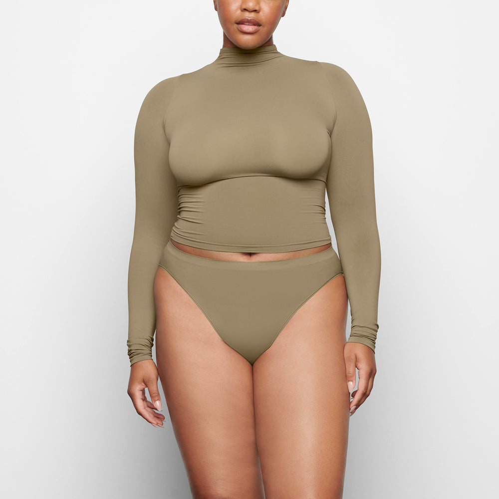 T-shirt Skims SOFT SMOOTHING TURTLENECK TOP Vert | 173IZRKNH