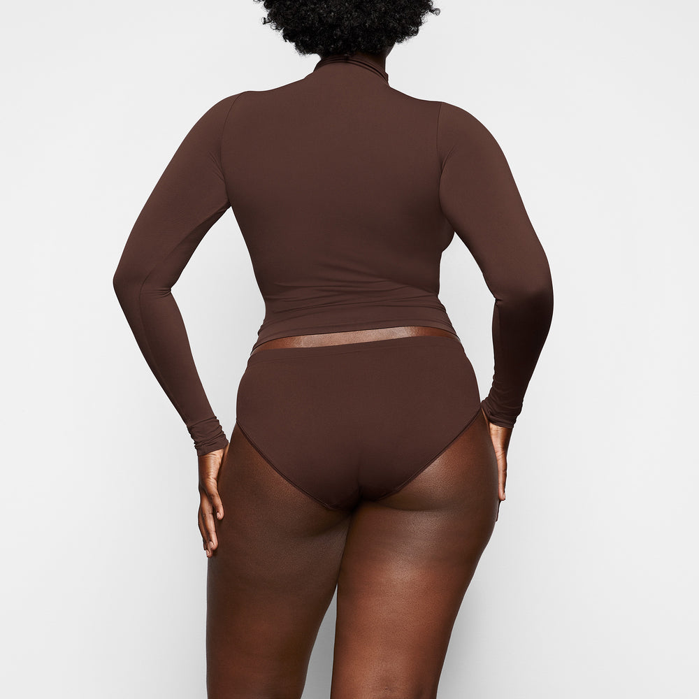 T-shirt Skims SOFT SMOOTHING TURTLENECK TOP Chocolat | 794XRMSEC