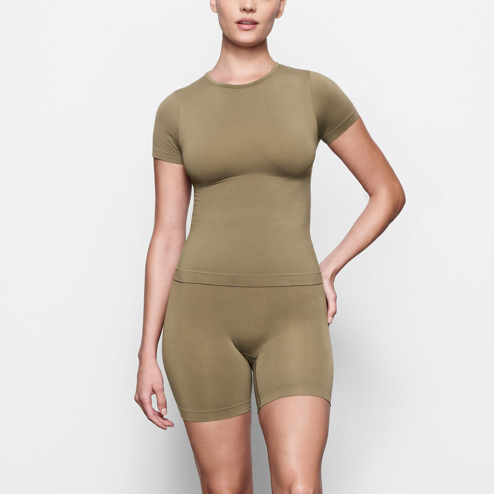 T-shirt Skims SOFT SMOOTHING Vert | 876PEKUSQ