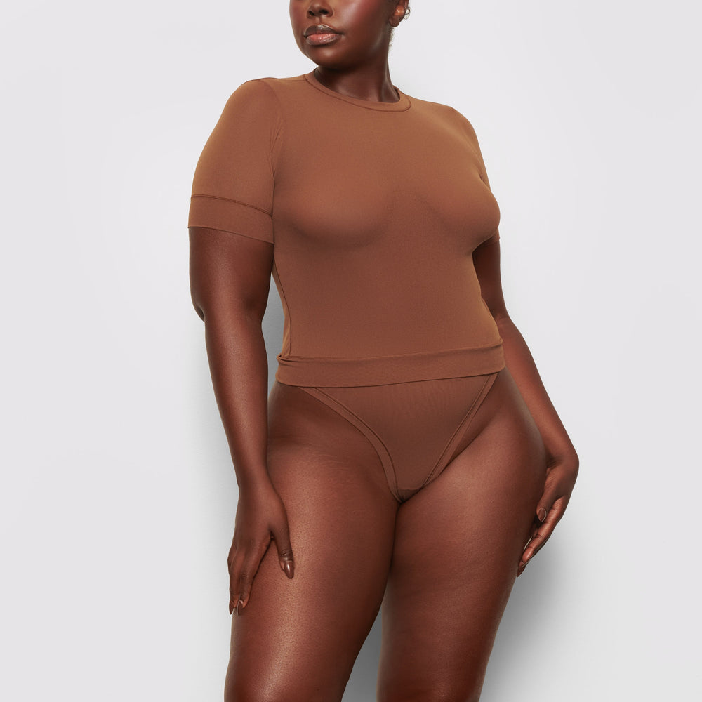 T-shirt Skims SUMMER MESH Marron | 879JAXGZD