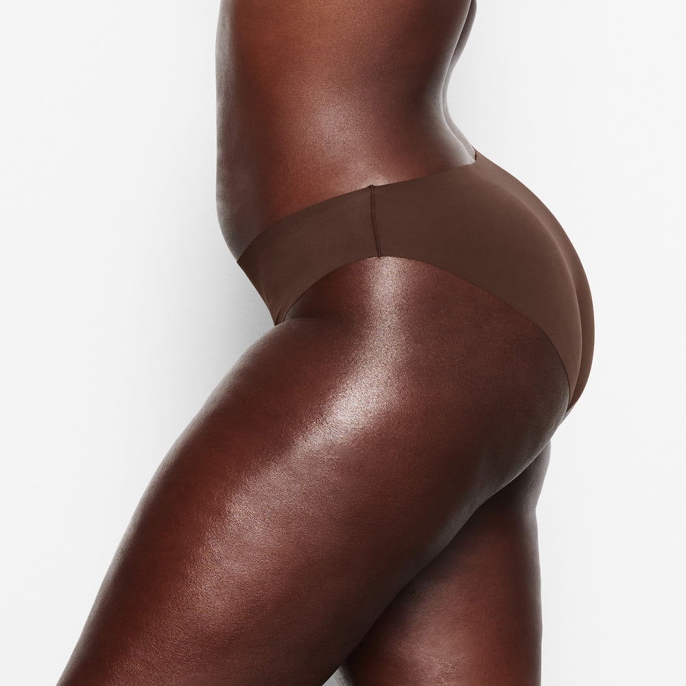 Tanga Skims FREE CUT MID WAIST Chocolat | 216NJDBFR