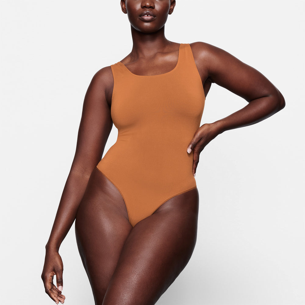 Thong Bodysuit Skims SOFT SMOOTHING Cuivre | 598QHOXUL