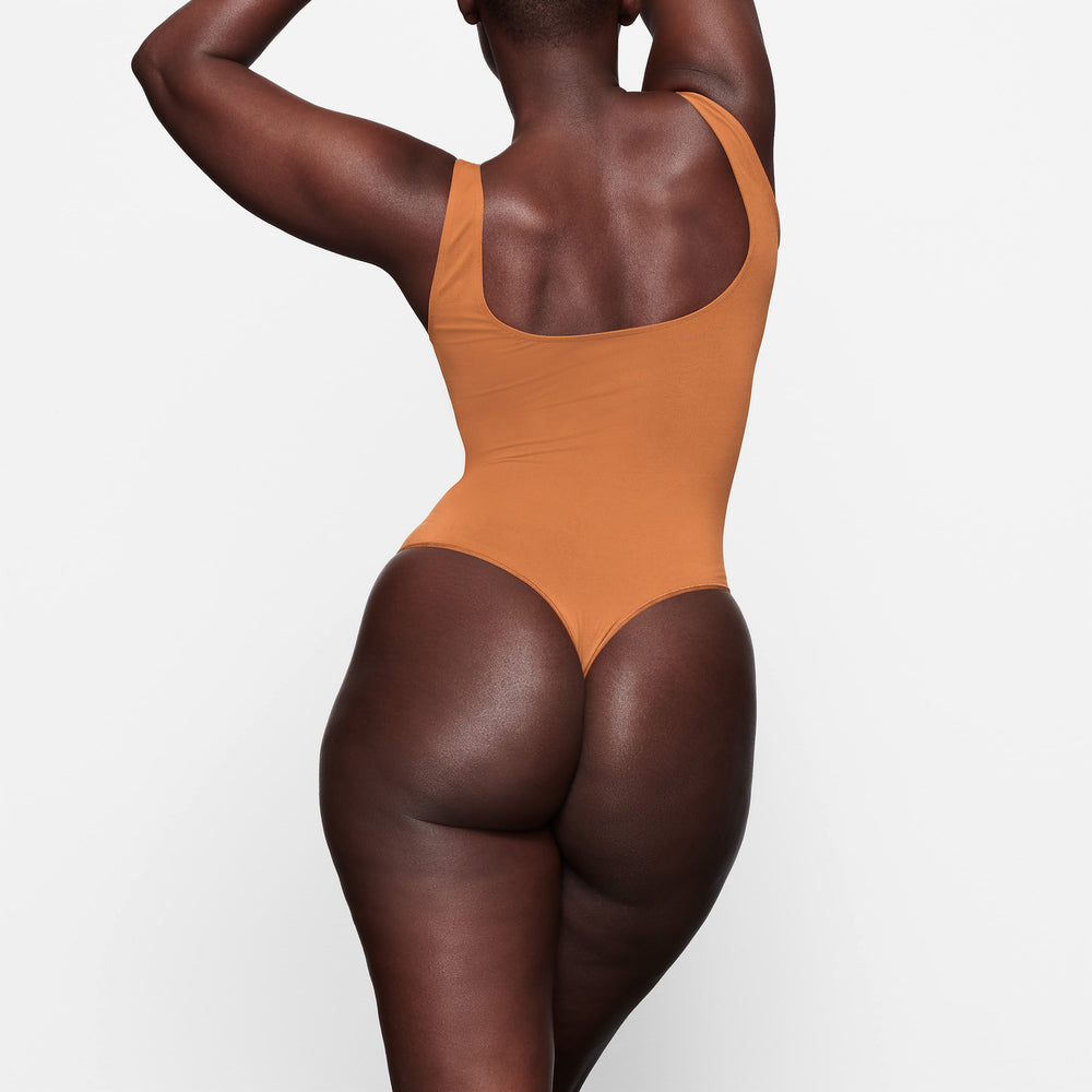 Thong Bodysuit Skims SOFT SMOOTHING Cuivre | 598QHOXUL