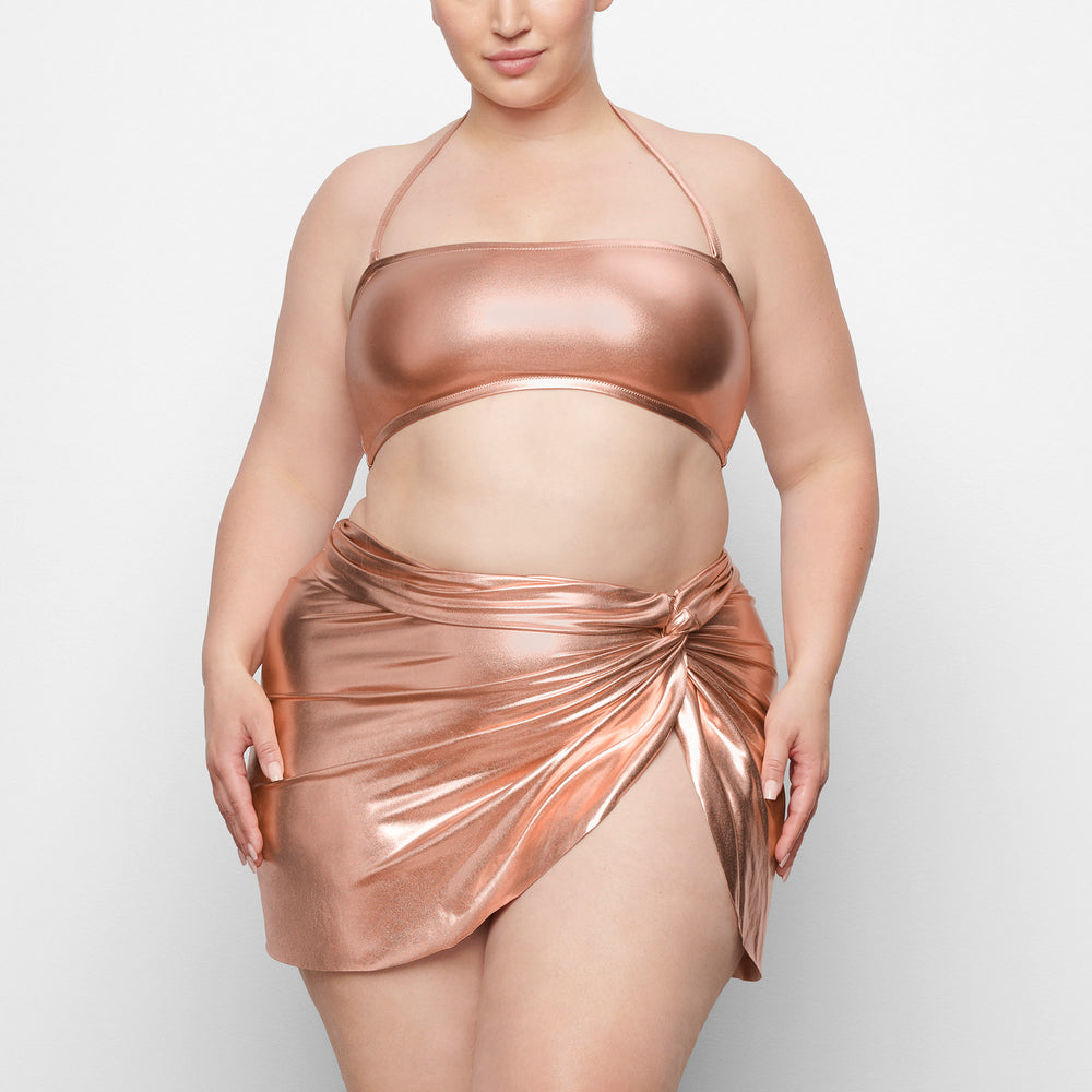 Two Pieces Skims METALLIC SWIM BANDEAU BIKINI TOP Rose Doré | 215GLUYOF