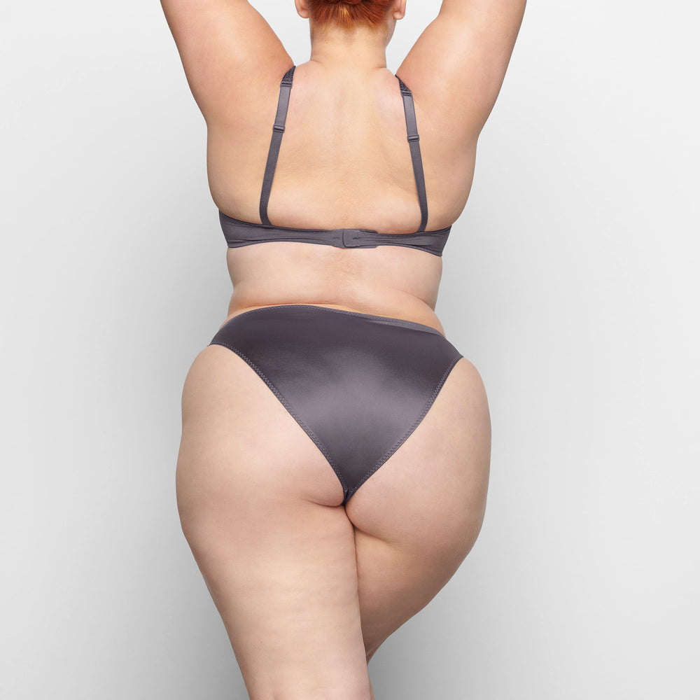 Underwire Bra Skims STRETCH SATIN SCOOP Violette | 147OMKDSH