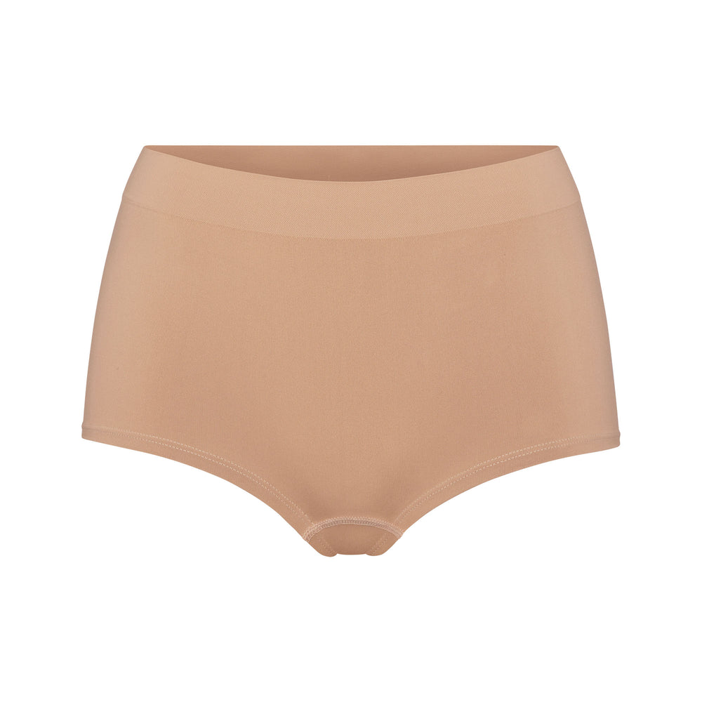 Boy Short Skims SOFT SMOOTHING Beige | 407PVWJHU