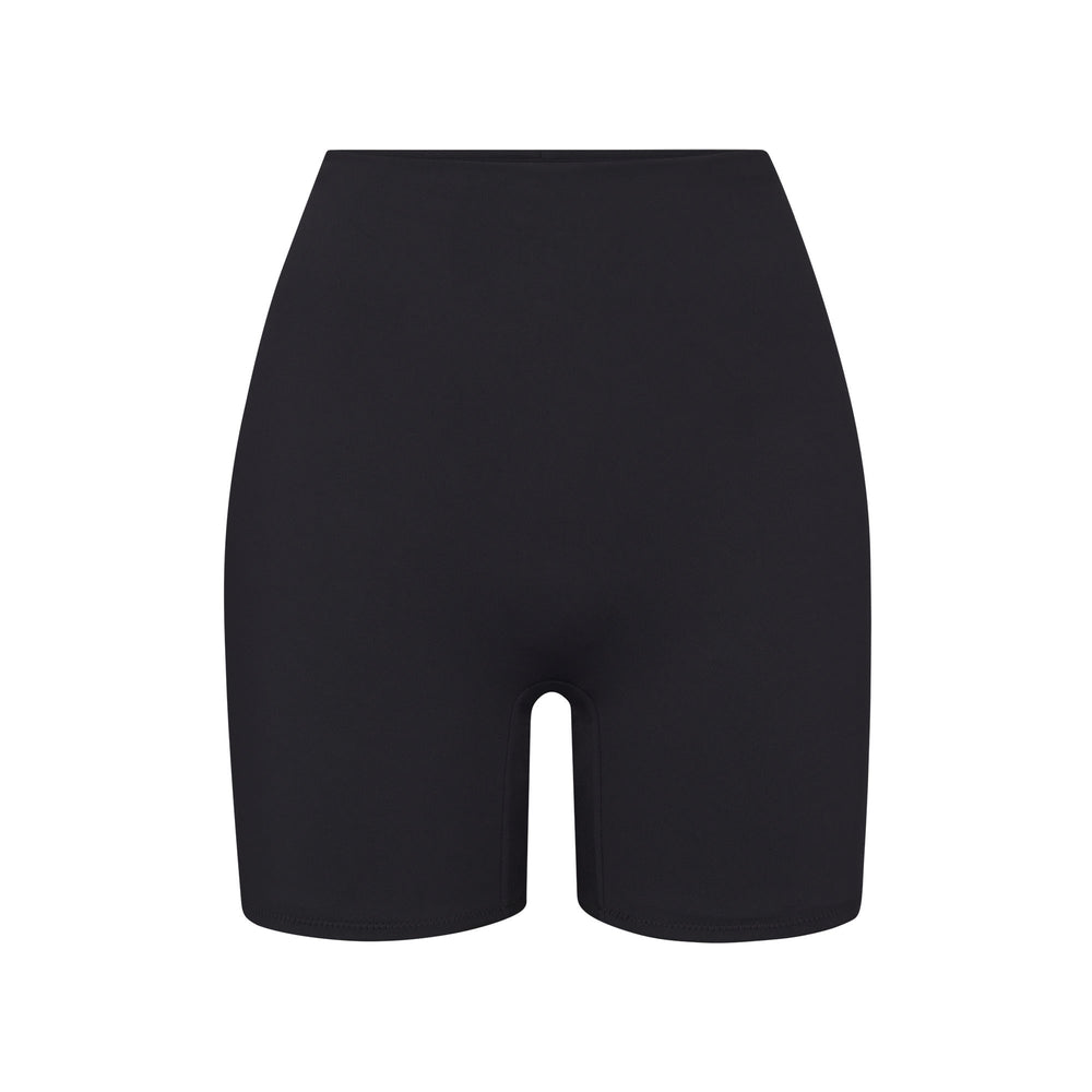 Cover Ups Skims SHAPING SWIM SHORT Noir | 674KWUCLI