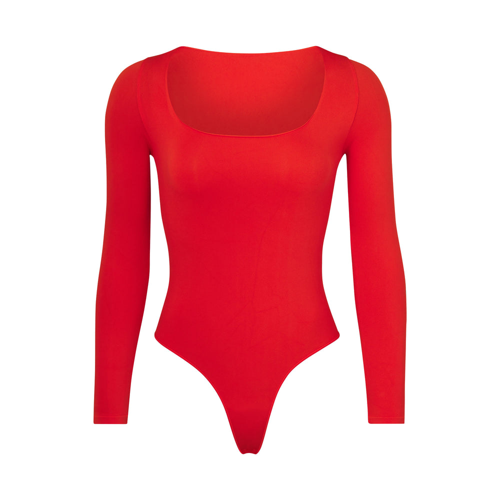 Long Sleeve Bodysuit Skims ESSENTIAL SCOOP NECK Rouge | 792MKSAJP