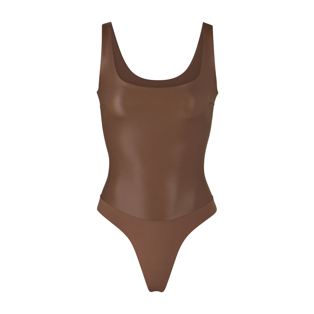Scoop Neck Bodysuit Skims FAUX LEATHER Marron | 391ZNJWXV
